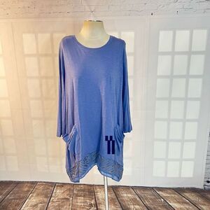 🔥🔥5 for $25🔥🔥 Logo Lori Goldstein blue faux layered sequin hem jersey tunic